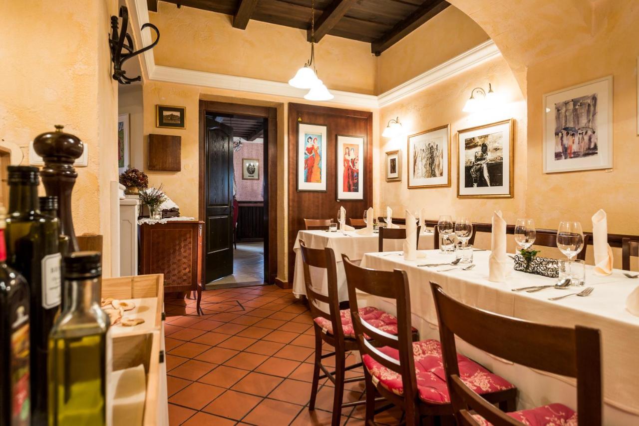 Rooms & Restaurant Ostarija دولينيسكي توبليتْسي المظهر الخارجي الصورة