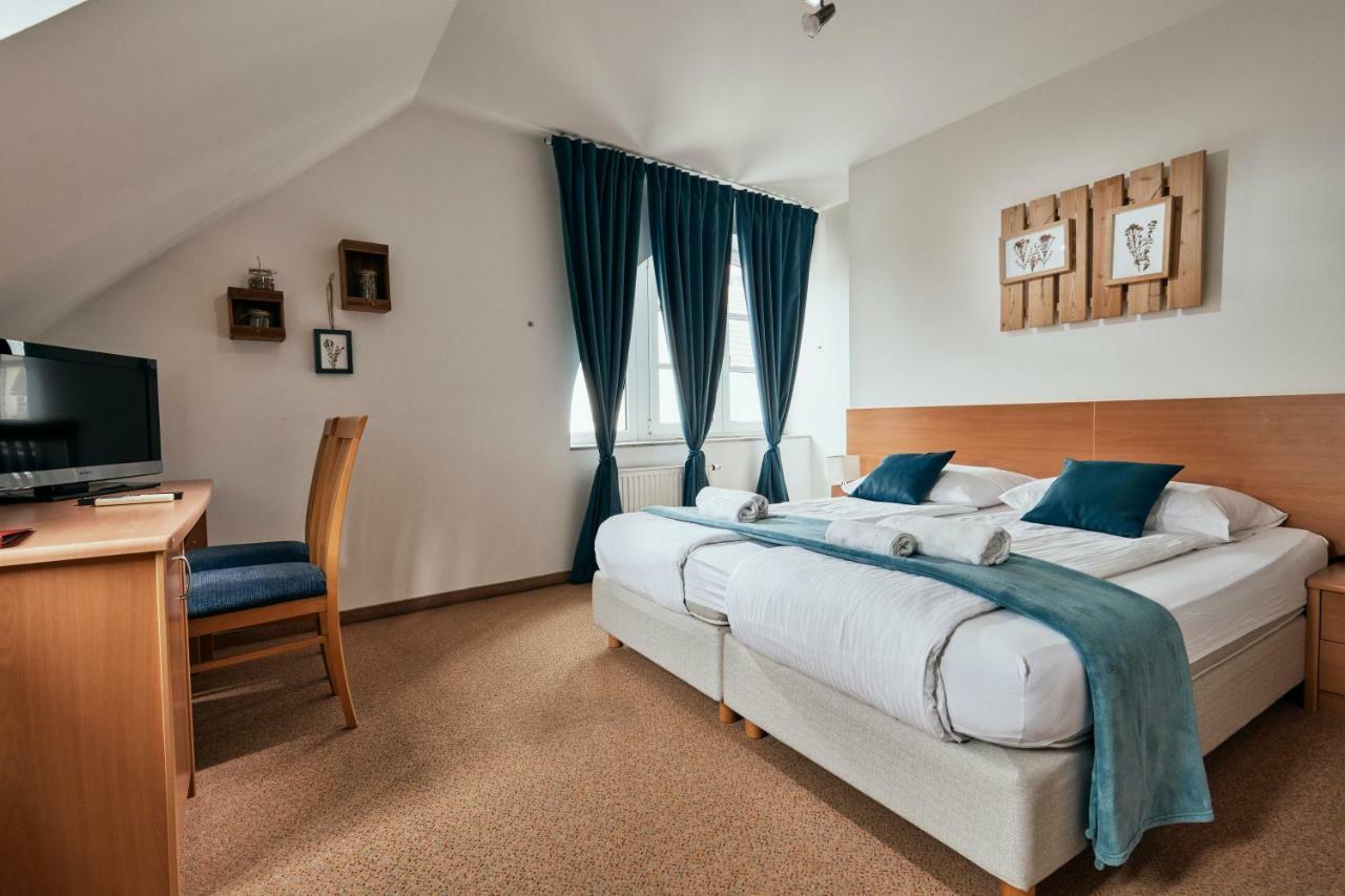 Rooms & Restaurant Ostarija دولينيسكي توبليتْسي المظهر الخارجي الصورة